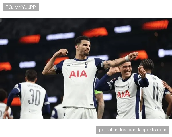 伯恩利防守纪律性提升 近期战平利物浦曼联热刺展现韧性 伯恩利防守纪律性提升 近期战平利物浦曼联热刺展现韧性